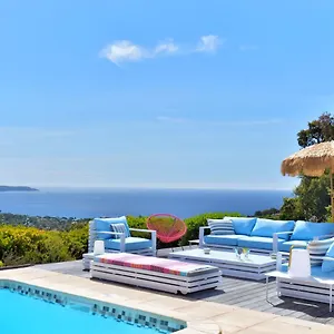  Villa Jucanos - Vue Panoramique Golfe De St-tropez