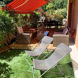 Appartement Rdc Tres Grande Terrasse Proche Et Centre